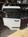Ford Courier sağ arka sürgülü kapı beyaz dolu hatasız