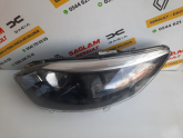 Oto Çıkma Parça / Renault / Captur / Far & Stop / Sol Ön Far / Çıkma Parça 