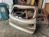 Oto Çıkma Parça / Renault / Kadjar / Kaporta & Karoser / Bagaj Kapağı / Çıkma Parça 