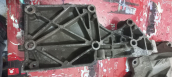Oto Çıkma Parça / Audi / A6 / Motor / Takozu & Kulağı / Çıkma Parça 