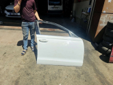 Oto Çıkma Parça / Audi / A6 / Kaporta & Karoser / Sağ Ön Kapı / Çıkma Parça 