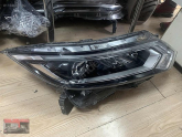 Oto Çıkma Parça / Nissan / Qashqai / Far & Stop / Sağ Ön Far / Çıkma Parça 