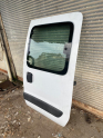 Oto Çıkma Parça / Renault / Kangoo / Kaporta & Karoser / Sol Sürgülü Kapı / Çıkma Parça 