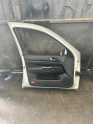 Oto Çıkma Parça / Volkswagen / Golf / Kaporta & Karoser / Sol Ön Kapı / Çıkma Parça 