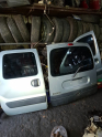 Oto Çıkma Parça / Renault / Kangoo / Kaporta & Karoser / Sağ Ön Kapı / Çıkma Parça 
