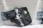 Oto Çıkma Parça / Ford / Fiesta / Oto Cam / Cam Krikosu / Çıkma Parça 