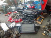 Oto Çıkma Parça / Audi / A4 / Kaporta & Karoser / Kapı Menteşesi / Çıkma Parça 