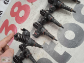 Oto Çıkma Parça / Volkswagen / Passat / Motor / Enjektör / Çıkma Parça 