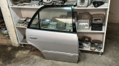 Oto Çıkma Parça / Toyota / Corolla / Kaporta & Karoser / Sağ Arka Kapı / Çıkma Parça 