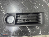 8L0807489 AUDİ A3 SOL SİS FARI ÇERÇEVESİ SIFIR ORİJİNAL