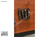 Oto Çıkma Parça / Mercedes / 200 / Motor / Enjektör / Çıkma Parça 
