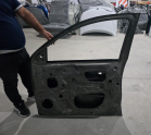 Oto Çıkma Parça / Mitsubishi / L200 / Kaporta & Karoser / Sağ Ön Kapı / Çıkma Parça 