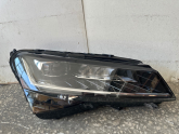 Oto Çıkma Parça / Skoda / Superb / Far & Stop / Sağ Ön Far / Çıkma Parça 