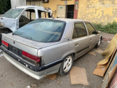 Oto Çıkma Parça / Renault / R 25 / Kaporta & Karoser / Sağ Ön Çamurluk / Çıkma Parça 