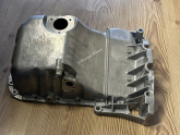Oto Çıkma Parça / Volkswagen / Passat / Yağlama / Yağ Haznesi / Sıfır Parça 