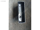Oto Çıkma Parça / Renault / R 9 / Motor / Külbütör Kapağı / Çıkma Parça 