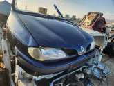 Oto Çıkma Parça / Renault / Megane / Kaporta & Karoser / Komple Ön / Çıkma Parça 