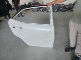 Oto Çıkma Parça / Toyota / Corolla / Kaporta & Karoser / Sağ Arka Kapı / Çıkma Parça 