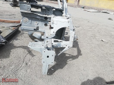 Oto Çıkma Parça / Renault / Fluence / Kaporta & Karoser / Ön Şasi / Çıkma Parça 