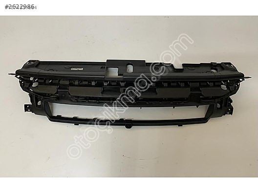 00273 PEUGEOT 208 ÖN PANEL ÜST PLASTİK