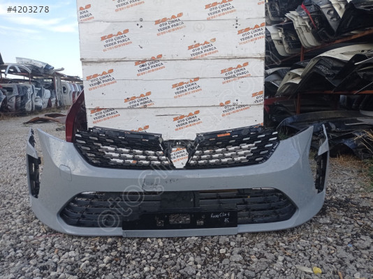RENAULT CLİO 5 MAKYAJLI ÖN TAMPON DOLU ÇIKMA ORJİNAL 2024-2025