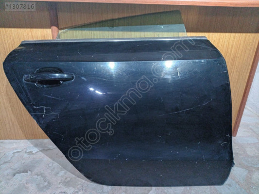 AUDI A5 SPORTBCAK ARKA SAG KAPI CIKMA ORJINAL HATASIZ