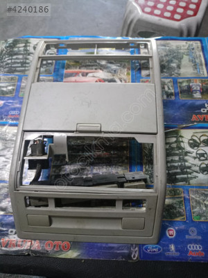 Transporter T5 tavan lamba çerçevesi ve gözlük koyma yeri