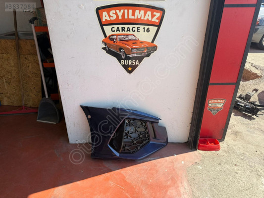 AUDİ A3 RS LİNE DÖNÜŞÜM SAĞ TAMPON KÖŞESİ İTHAL