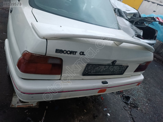 FORD ESCORT BAĞAJ KAPAĞI KAPORTA KOMPLE YEDEK PARÇA