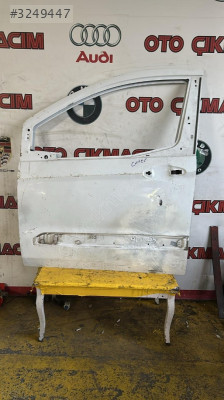 FORD TOURNEO COURİER SOL ÖN KAPI