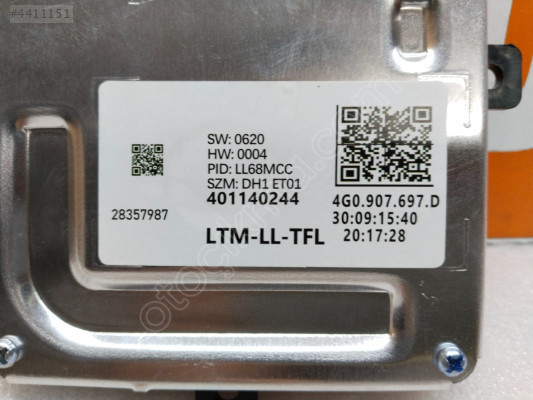 SKODA OCTAVİA GÜNDÜZ FAR BEYNİ LED SİNYAL