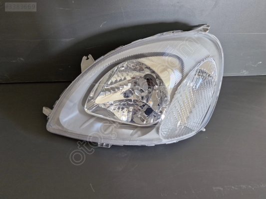 TOYOTA YARİS SOL ÖN FAR MANUEL SIFIR 1999-2002