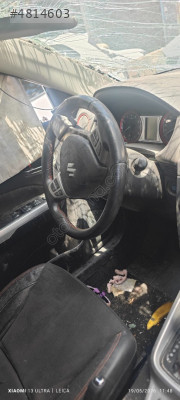 Suzuki Vitara airbag
