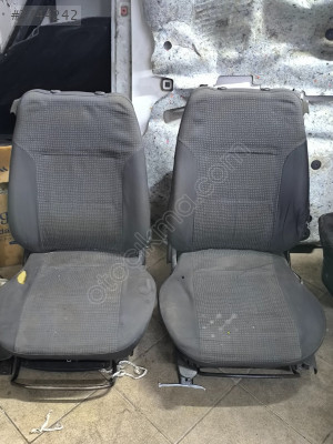 OPEL CORSA C TEK KAPI YATMALI KOLTUK TAKIMI