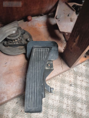 Honda Civic fd6 gaz pedal ayak plastiği