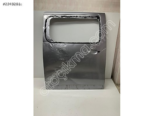 00239 PEUGEOT EXPERT TRAVELLER SAĞ SÜRGÜLÜ KAPI