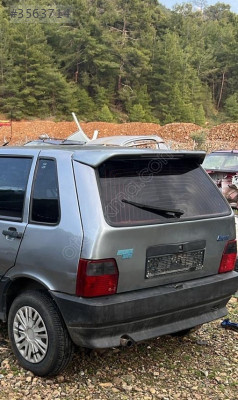 FİAT UNO HATASIZ DOLU BAĞAJ KAPAĞI