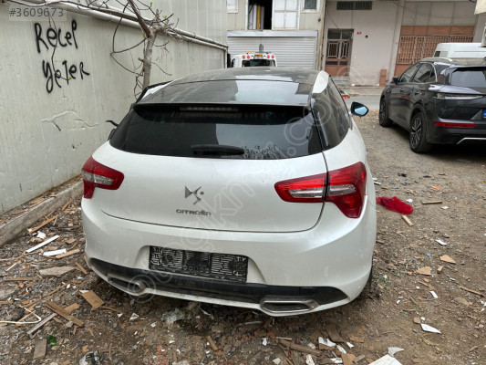 Citreon ds5 arka bagaj kapağı bütün parçaları mevcut