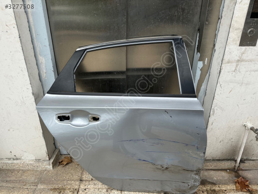 HONDA CİVİC ÇIKMA ORJİNAL SAĞ ARKA KAPI BD1