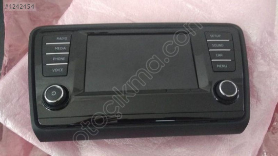 SKODA OCTAVİA 2013 2016 RADYO TEYP 5E0919605H