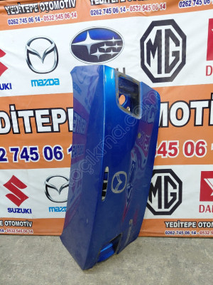 mazda 3 sedan bagaj kapağı