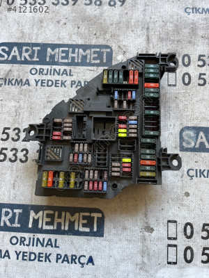 ÇIKMA BMW F10 9264924-01 926492401 SİGORTA KUTUSU