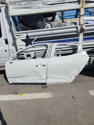 Renault Clio 5.5 sol ön kapı sol arka kapı 2020 2025