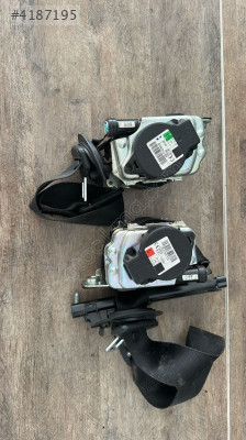 2017 MERCEDES W205 C KASA ÖN EMNİYET KEMERLERİ ADET