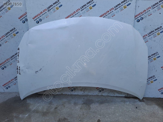 Toyota Auris motor kaputu (hasarlı parça) 2010 2012