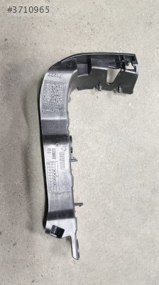 A3 Sedan ÖN TAMPON BRAKETİ SAĞ 8V5807184