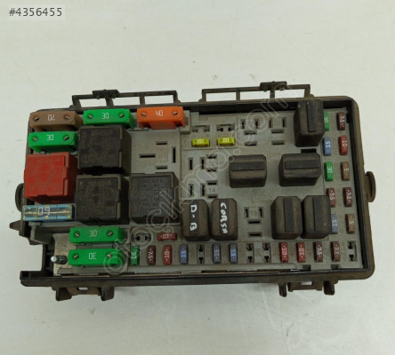 opel corsa d 2008 1.2 sigorta kutusu (son fiyat)