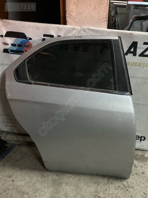 ALFA ROMEO 156 SAĞ ARKA KAPI