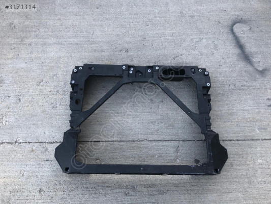 MG ZS ÖN PANEL 10225669