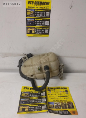 F30 BMW 3 Serisi Yedek Su Deposu - Parça No: 17137609468